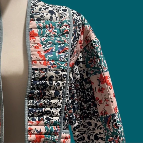 Warm Trendy Quilted Jacket Open Front Multi-Color All-Over Floral Print Small - Picture 12 of 16